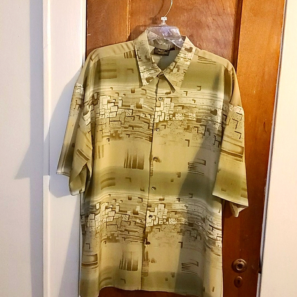 Monzini Collection Short Sleeve Button Down